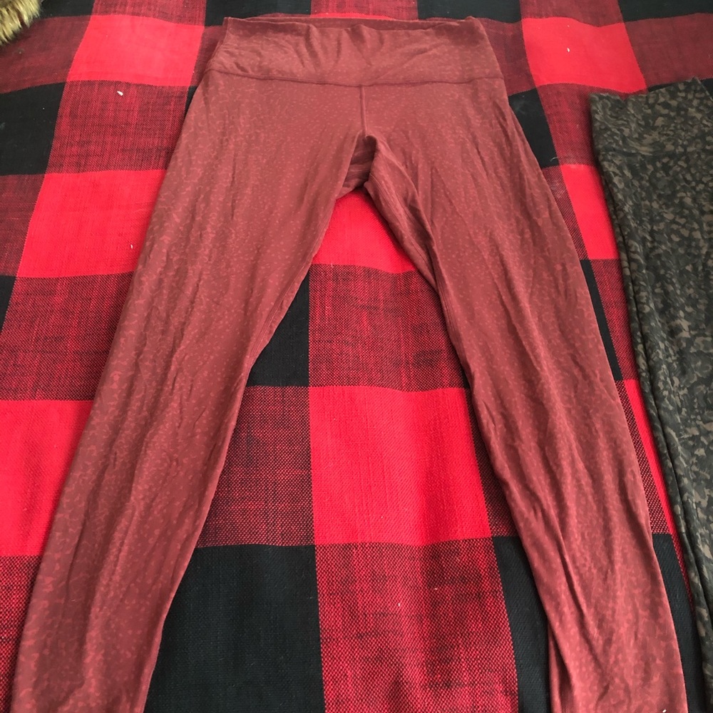 Lululemon wunder under tights.